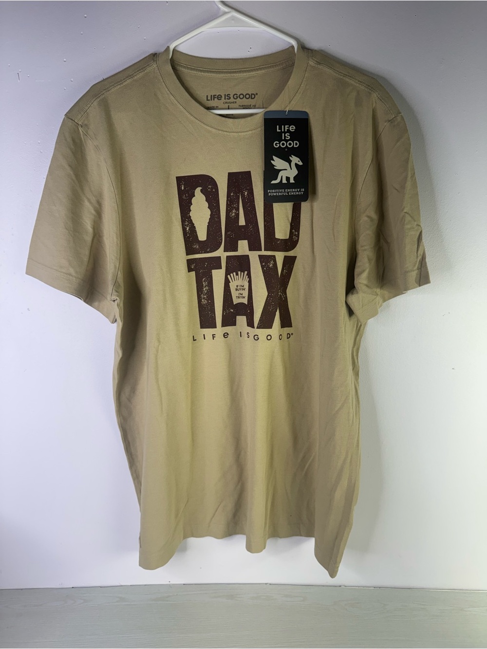 Life is Good Men's Dad Tax Short Sleeve Crusher Tee Men’s large